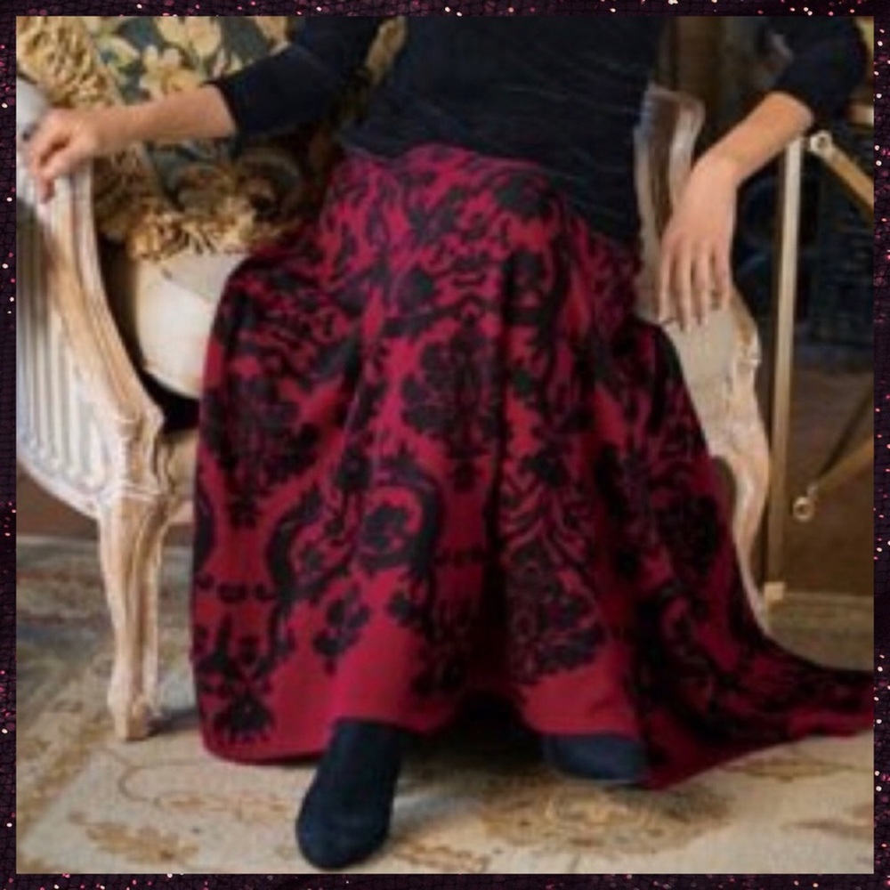 Soft Surroundings Knit Brocade Maxi Skirt